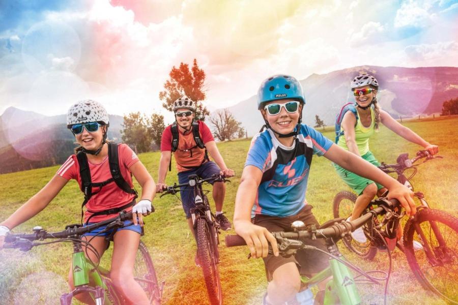 Hotel Vierjahreszeiten Flachau Zewnętrze zdjęcie